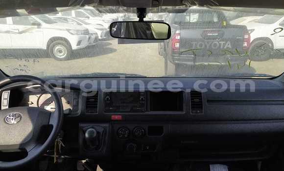 Acheter Occasion Voiture Toyota Hiace Blanc à Conakry, Conakry Acheter Occasion Voiture Toyota Hiace Blanc à Conakry, Conakry