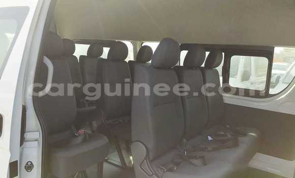 Acheter Occasion Voiture Toyota Hiace Blanc à Conakry, Conakry Acheter Occasion Voiture Toyota Hiace Blanc à Conakry, Conakry