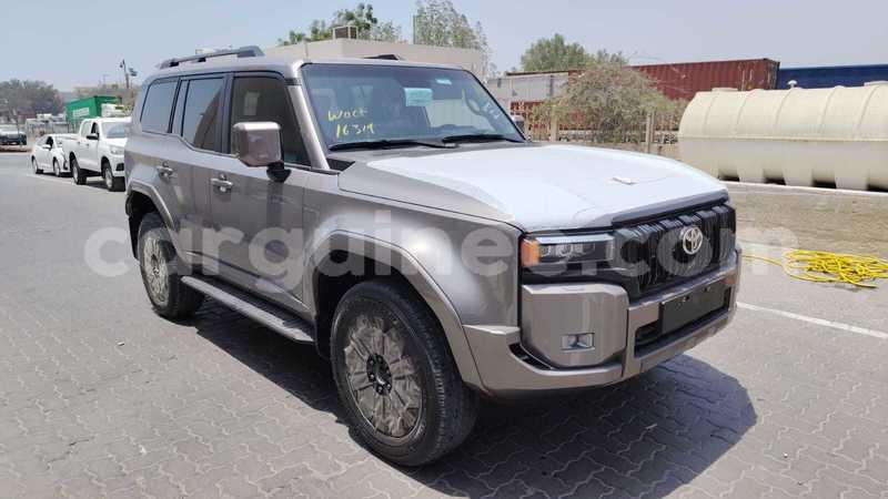 Big with watermark toyota land cruiser prado conakry conakry 10703