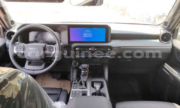 Acheter Neuf Voiture Toyota Land Cruiser Prado Noir à Conakry, Conakry Acheter Neuf Voiture Toyota Land Cruiser Prado Noir à Conakry, Conakry