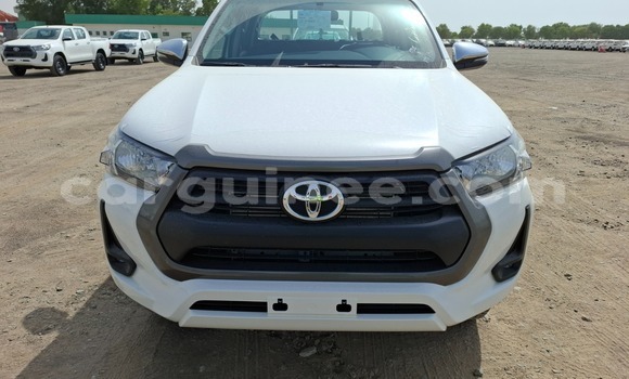 Acheter Neuf Voiture Toyota Hilux Blanc à Conakry, Conakry Acheter Neuf Voiture Toyota Hilux Blanc à Conakry, Conakry