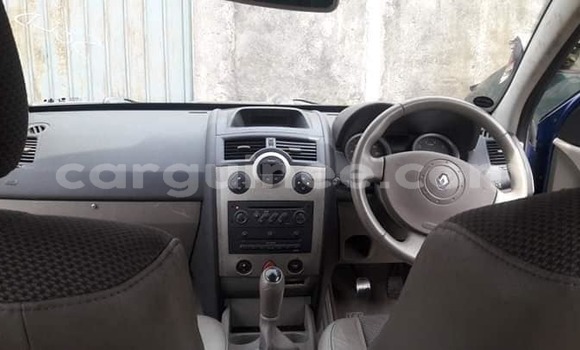 Buy Used Renault Megane Blue Car in Conakry in Conakry Buy Used Renault Megane Blue Car in Conakry in Conakry