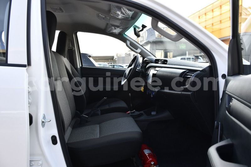 Big with watermark toyota hilux conakry conakry 10707