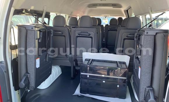 Acheter Neuf Voiture Toyota Hiace Blanc à Conakry, Conakry Acheter Neuf Voiture Toyota Hiace Blanc à Conakry, Conakry