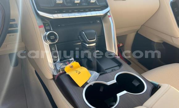 Acheter Neuf Voiture Toyota Land Cruiser Blanc à Conakry, Conakry Acheter Neuf Voiture Toyota Land Cruiser Blanc à Conakry, Conakry