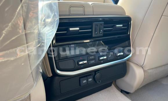 Acheter Neuf Voiture Toyota Land Cruiser Blanc à Conakry, Conakry Acheter Neuf Voiture Toyota Land Cruiser Blanc à Conakry, Conakry