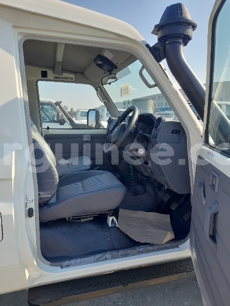 Big with watermark toyota land cruiser conakry conakry 10710