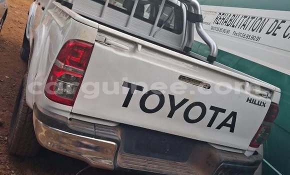 Acheter Occasion Voiture Toyota Pickup Gris à Conakry, Conakry Acheter Occasion Voiture Toyota Pickup Gris à Conakry, Conakry