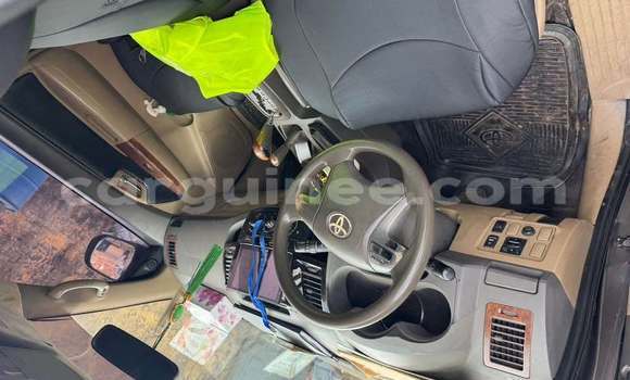 Acheter Occasion Voiture Toyota Fortuner Gris à Conakry, Conakry Acheter Occasion Voiture Toyota Fortuner Gris à Conakry, Conakry