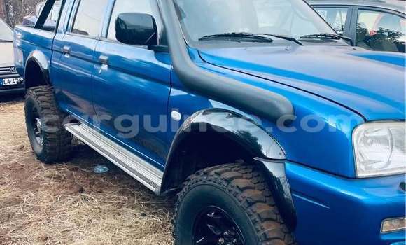 Acheter Occasion Voiture Toyota Hilux Bleu à Conakry, Conakry Acheter Occasion Voiture Toyota Hilux Bleu à Conakry, Conakry