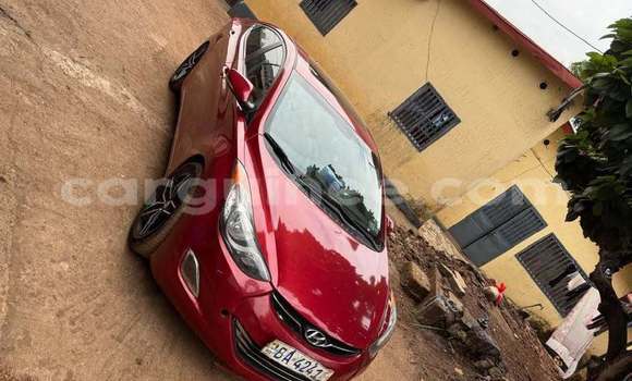 Acheter Occasion Voiture Hyundai Elantra Rouge à Conakry, Conakry Acheter Occasion Voiture Hyundai Elantra Rouge à Conakry, Conakry