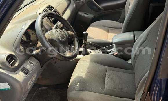 Acheter Occasion Voiture Toyota RAV4 Bleu à Conakry, Conakry Acheter Occasion Voiture Toyota RAV4 Bleu à Conakry, Conakry