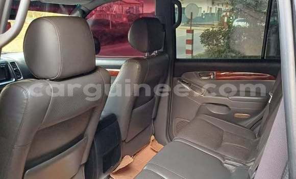 Acheter Occasion Voiture Toyota Land Cruiser Prado Noir à Conakry, Conakry Acheter Occasion Voiture Toyota Land Cruiser Prado Noir à Conakry, Conakry