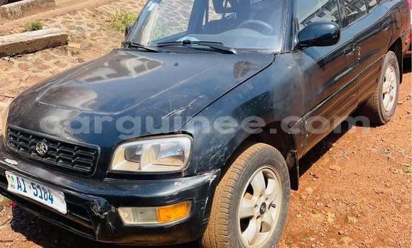 Acheter Occasion Voiture Toyota RAV4 Vert à Conakry, Conakry Acheter Occasion Voiture Toyota RAV4 Vert à Conakry, Conakry