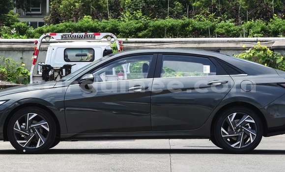 Acheter Occasion Voiture Hyundai Elantra Blanc à Conakry, Conakry Acheter Occasion Voiture Hyundai Elantra Blanc à Conakry, Conakry