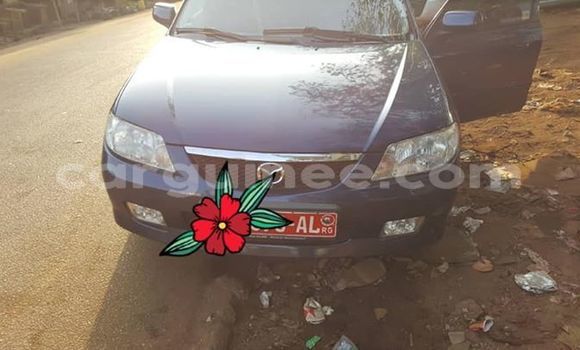 Acheter Occasion Voiture Mazda 323 Bleu à Conakry, Conakry Acheter Occasion Voiture Mazda 323 Bleu à Conakry, Conakry