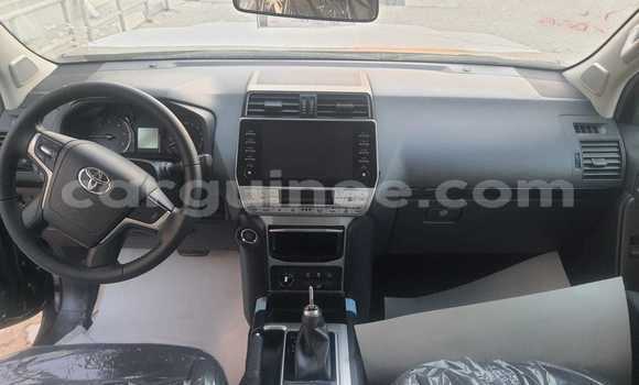 Acheter Occasion Voiture Toyota Land Cruiser Prado Noir à Conakry, Conakry Acheter Occasion Voiture Toyota Land Cruiser Prado Noir à Conakry, Conakry