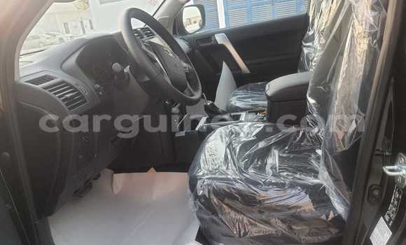 Acheter Occasion Voiture Toyota Land Cruiser Prado Noir à Conakry, Conakry Acheter Occasion Voiture Toyota Land Cruiser Prado Noir à Conakry, Conakry