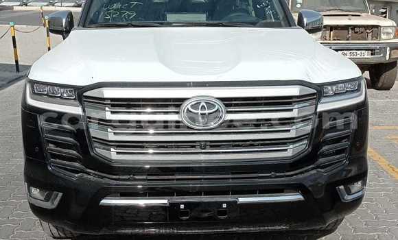 Acheter Neuf Voiture Toyota Land Cruiser Noir à Conakry, Conakry Acheter Neuf Voiture Toyota Land Cruiser Noir à Conakry, Conakry