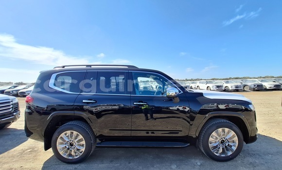 Acheter Neuf Voiture Toyota Land Cruiser Noir à Conakry, Conakry Acheter Neuf Voiture Toyota Land Cruiser Noir à Conakry, Conakry