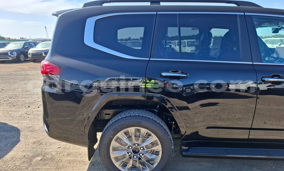 Acheter Neuf Voiture Toyota Land Cruiser Noir à Conakry, Conakry Acheter Neuf Voiture Toyota Land Cruiser Noir à Conakry, Conakry