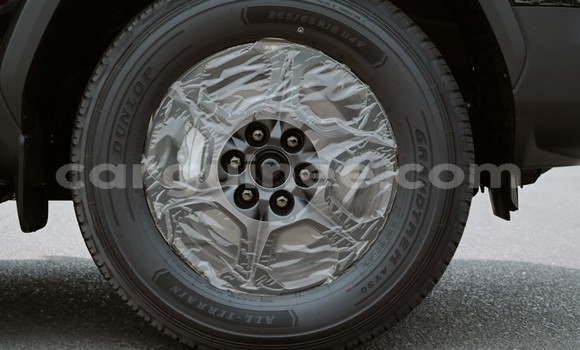 Acheter Neuf Voiture Toyota Land Cruiser Prado Noir à Conakry, Conakry Acheter Neuf Voiture Toyota Land Cruiser Prado Noir à Conakry, Conakry