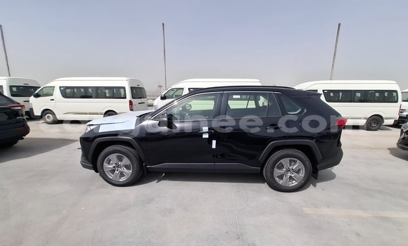 Acheter Occasion Voiture Toyota RAV4 Noir à Conakry, Conakry Acheter Occasion Voiture Toyota RAV4 Noir à Conakry, Conakry