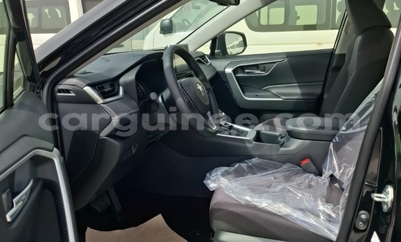 Acheter Occasion Voiture Toyota RAV4 Noir à Conakry, Conakry Acheter Occasion Voiture Toyota RAV4 Noir à Conakry, Conakry