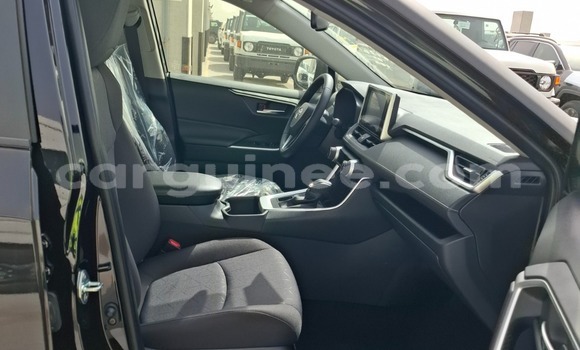 Acheter Occasion Voiture Toyota RAV4 Noir à Conakry, Conakry Acheter Occasion Voiture Toyota RAV4 Noir à Conakry, Conakry