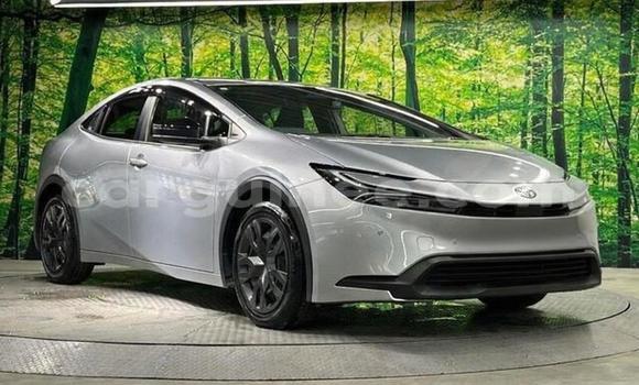 Buy Used Toyota Prius Silver Car in Conakry in Conakry Buy Used Toyota Prius Silver Car in Conakry in Conakry