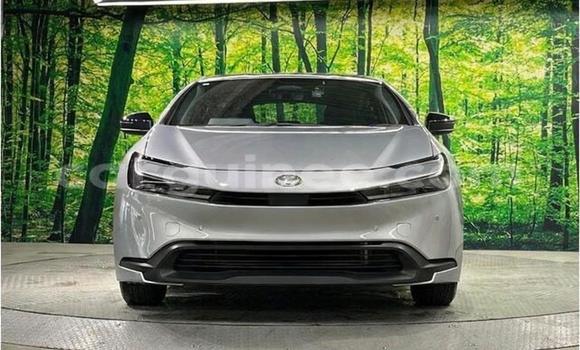 Buy Used Toyota Prius Silver Car in Conakry in Conakry Buy Used Toyota Prius Silver Car in Conakry in Conakry