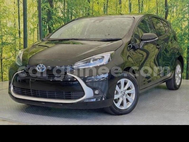 Big with watermark toyota aqua boffa boffa 10777