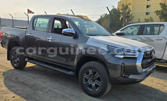 Acheter Neuf Voiture Toyota Hilux Noir à Conakry, Conakry Acheter Neuf Voiture Toyota Hilux Noir à Conakry, Conakry