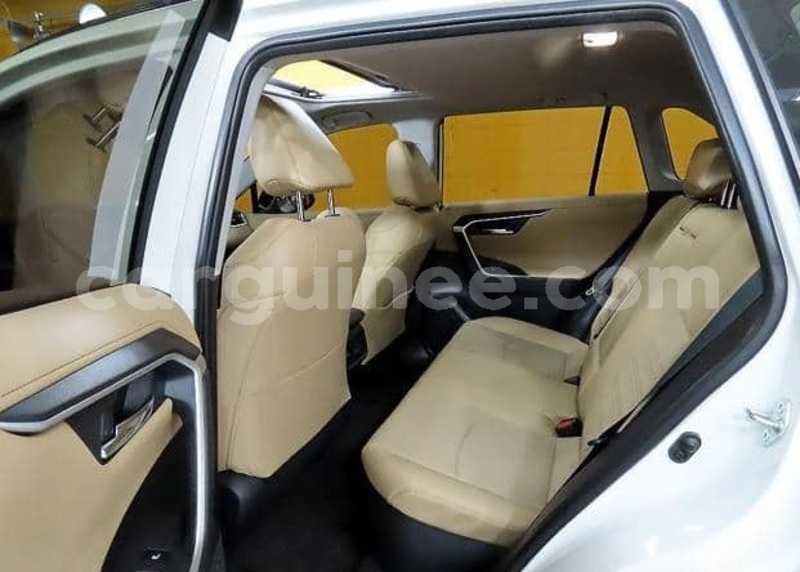 Big with watermark toyota rav4 conakry conakry 10779