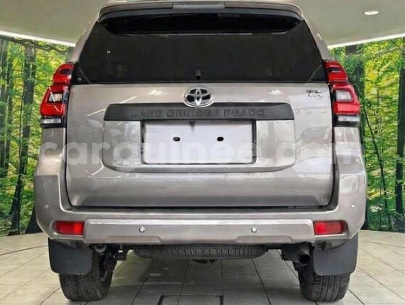 Big with watermark toyota land cruiser prado conakry conakry 10782