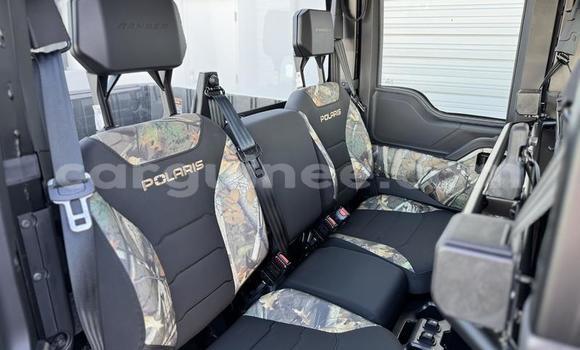 Buy Used Jeep Wrangler Green Car in Conakry in Conakry Buy Used Jeep Wrangler Green Car in Conakry in Conakry