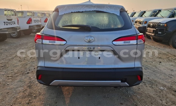 Acheter Occasion Voiture Toyota Corolla Cross Vert à Conakry, Conakry Acheter Occasion Voiture Toyota Corolla Cross Vert à Conakry, Conakry