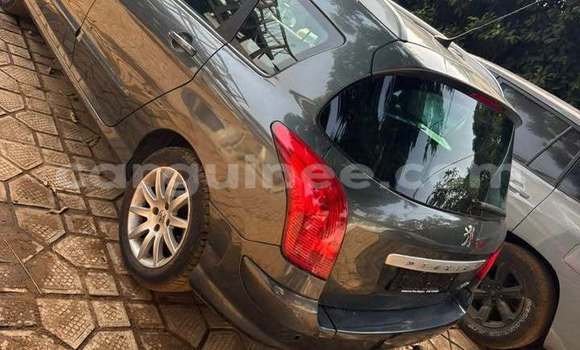 Acheter Occasion Voiture Peugeot 308 Noir à Conakry, Conakry Acheter Occasion Voiture Peugeot 308 Noir à Conakry, Conakry