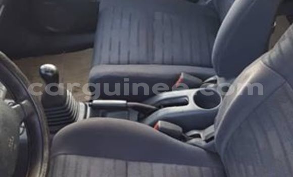 Acheter Occasion Voiture Toyota RAV4 Bleu à Conakry, Conakry Acheter Occasion Voiture Toyota RAV4 Bleu à Conakry, Conakry