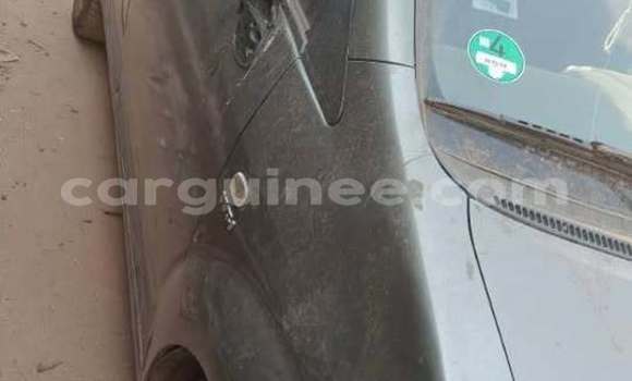 Acheter Occasion Voiture Toyota Verso Gris à Conakry, Conakry Acheter Occasion Voiture Toyota Verso Gris à Conakry, Conakry