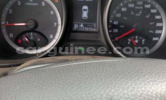 Acheter Occasion Voiture Hyundai Santa Fe Blanc à Conakry, Conakry Acheter Occasion Voiture Hyundai Santa Fe Blanc à Conakry, Conakry