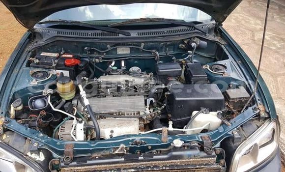 Acheter Occasion Voiture Toyota RAV4 Vert à Conakry, Conakry Acheter Occasion Voiture Toyota RAV4 Vert à Conakry, Conakry