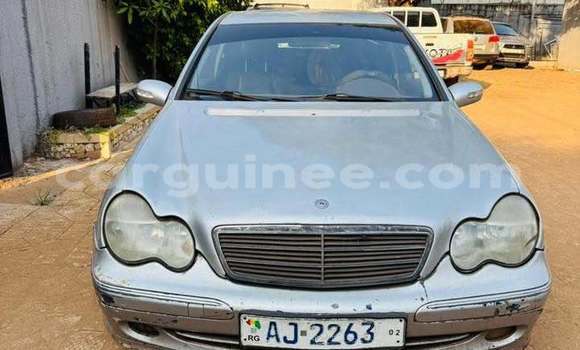 Acheter Occasion Voiture Mercedes-Benz C–Class Gris à Conakry, Conakry