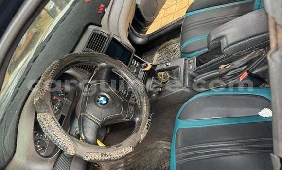 Acheter Occasion Voiture BMW 2-Series Noir à Conakry, Conakry Acheter Occasion Voiture BMW 2-Series Noir à Conakry, Conakry