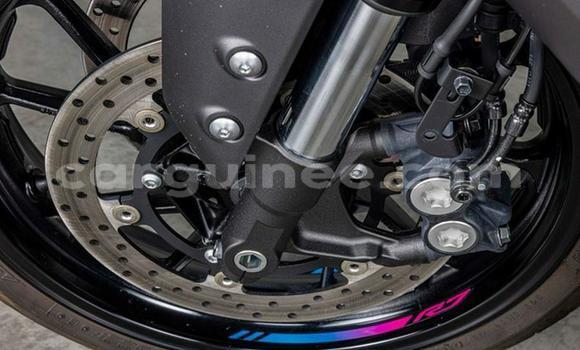 Acheter Occasion Moto Yamaha YZF Blanc à Conakry, Conakry Acheter Occasion Moto Yamaha YZF Blanc à Conakry, Conakry