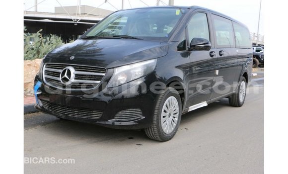 Buy Import Mercedes-Benz 250 Black Car in Import - Dubai in Conakry Buy Import Mercedes-Benz 250 Black Car in Import - Dubai in Conakry