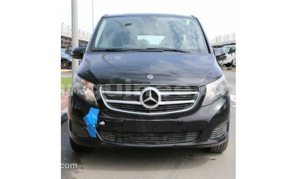 Buy Import Mercedes-Benz 250 Black Car in Import - Dubai in Conakry Buy Import Mercedes-Benz 250 Black Car in Import - Dubai in Conakry