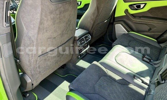Acheter Occasion Voiture Lamborghini Urus Vert à Conakry, Conakry Acheter Occasion Voiture Lamborghini Urus Vert à Conakry, Conakry