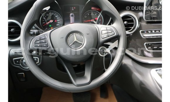 Buy Import Mercedes-Benz 250 Black Car in Import - Dubai in Conakry Buy Import Mercedes-Benz 250 Black Car in Import - Dubai in Conakry