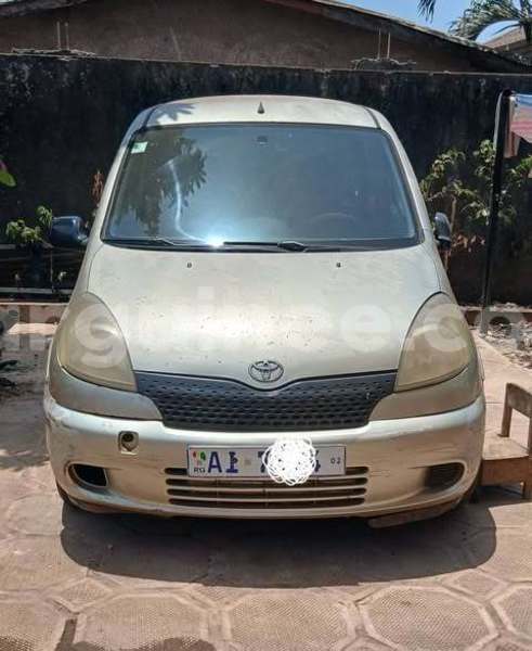 Big with watermark toyota yaris conakry conakry 10889